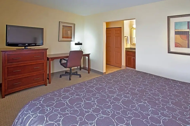 1 Bedroom Double Suite