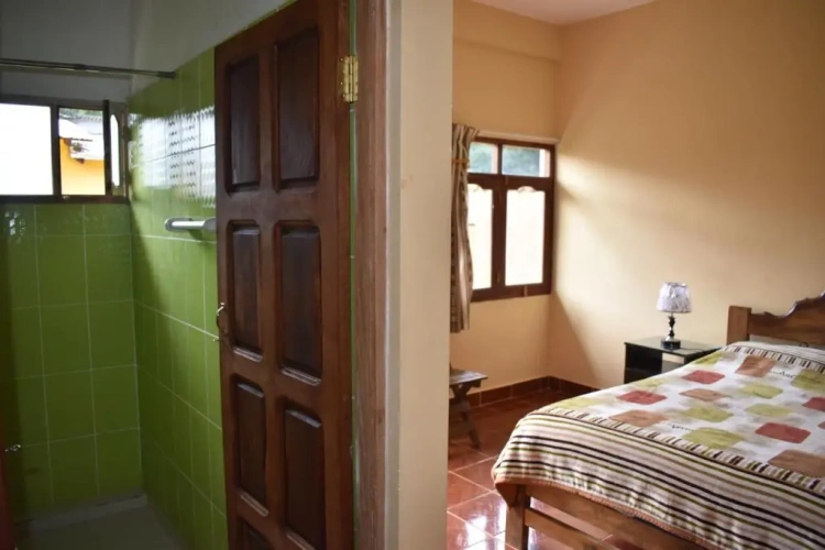 Standard Triple room with garden view