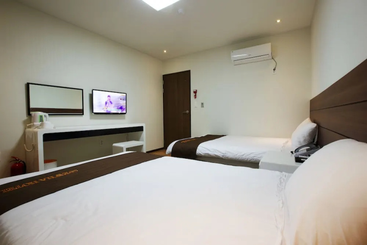 Ewha Hotel