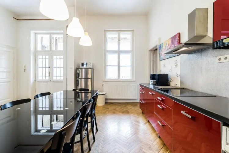 Superior Apartment