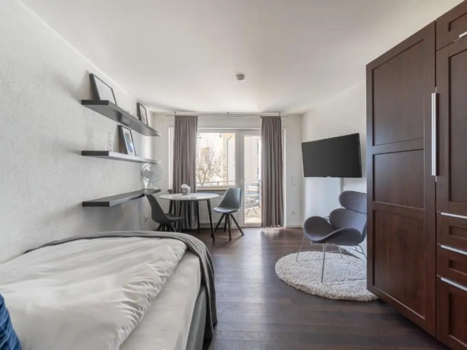 Single Suite with balcony
