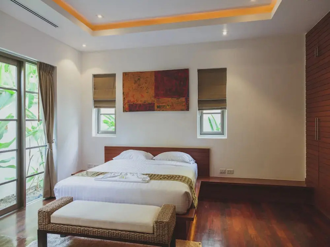 Bangtao Private Villas