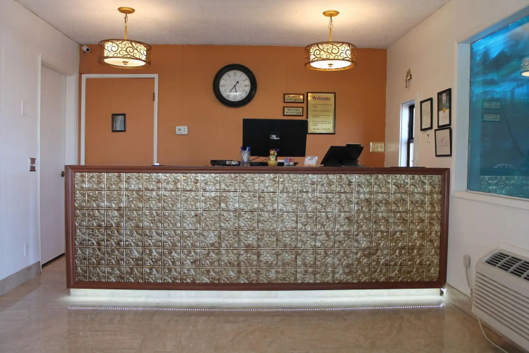 Americas Best Value Inn Boardman