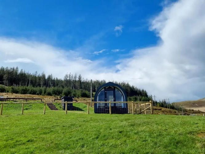 Forester's Retreat Glamping - Cambrian Mountains