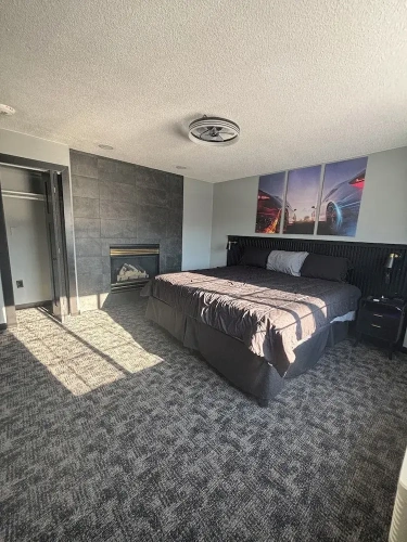Luxury Suite