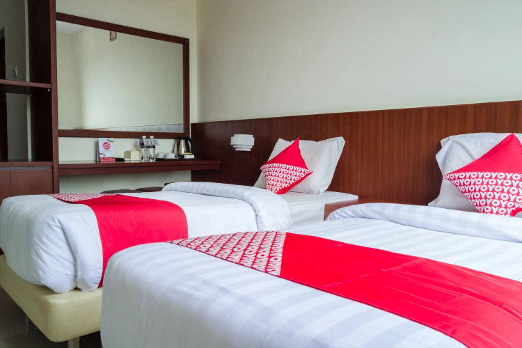 OYO 775 Aviari Hotel