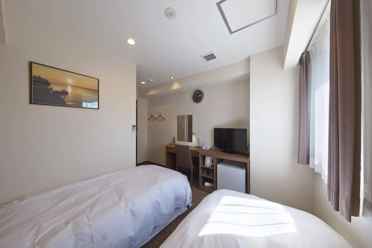 Tennoji Crystal Hotel