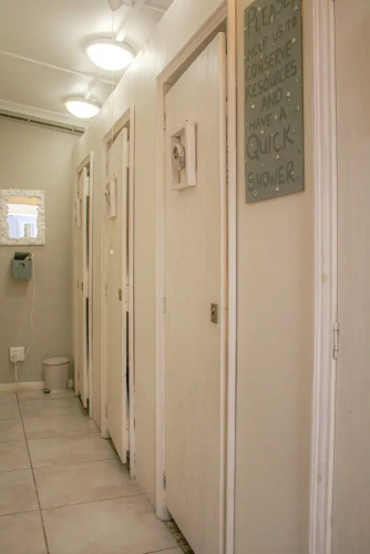 Room-cozy Crner Kitehouse