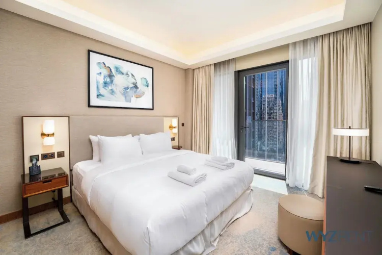 Posh 2 BR in Address Opera Mall Access