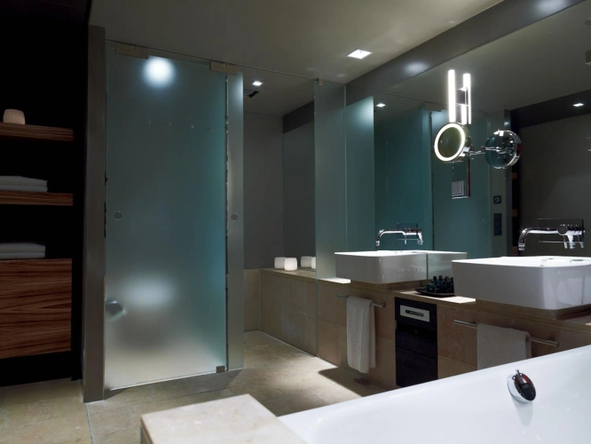 Hotel Sofitel Munich Bayerpost photo 10