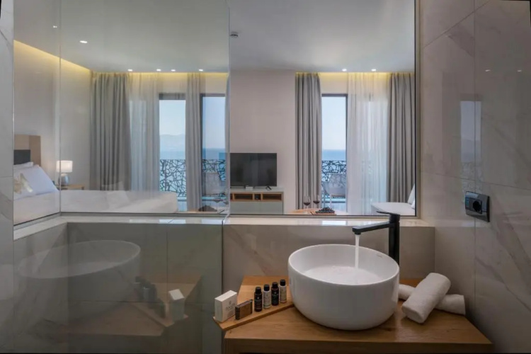 Glow Boutique Hotel & Suites
