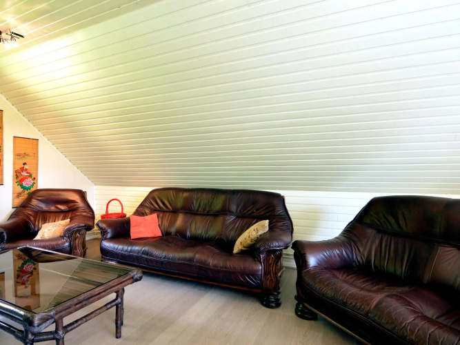 Cozy Forest Chalet in Ovifat