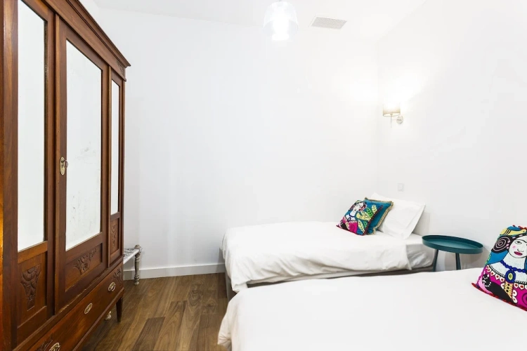 2 Bedrooms Luxury Twin Apartment