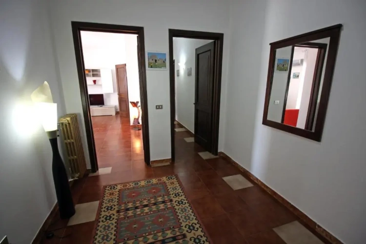 3 Bedrooms Apartment