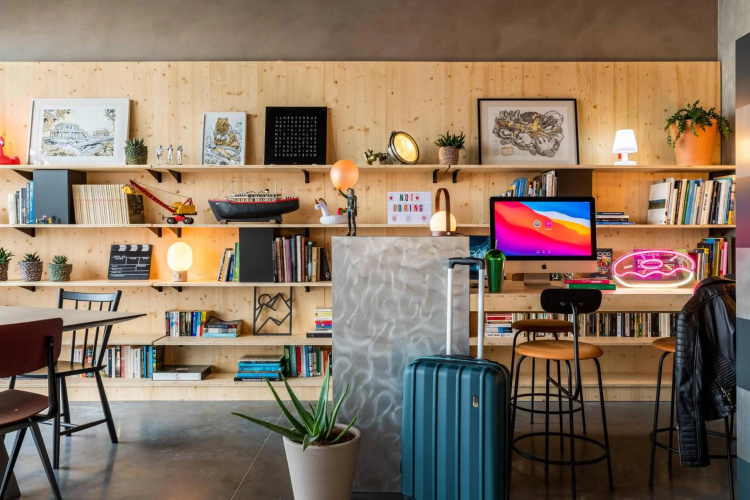 Moxy Bordeaux Hotel photo 25