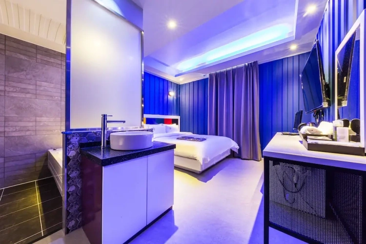 Premium room