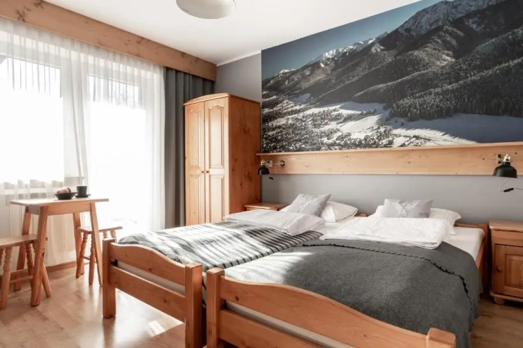 Standard Double room with mountain view