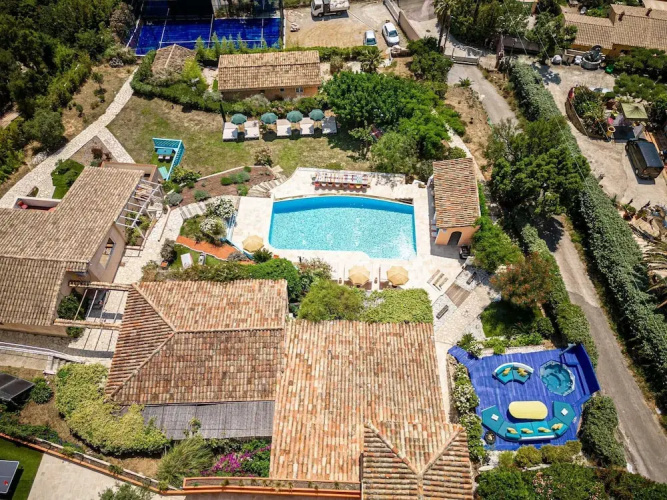Splendid Flat in Provencal Villa 1br/3p