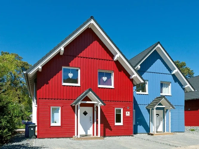4 Bedrooms Cottage