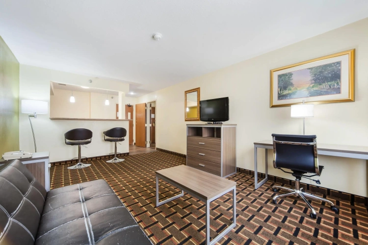 Quadruple Suite