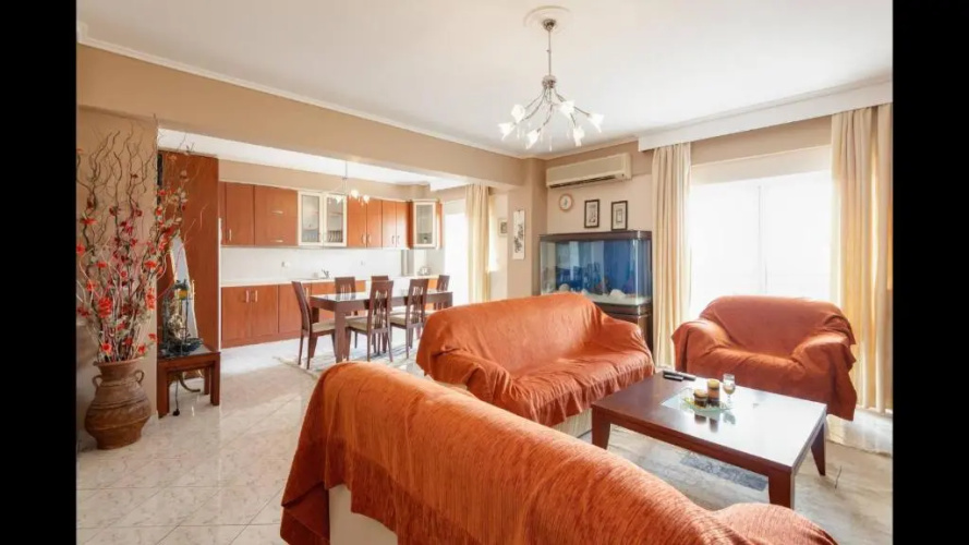 Third floor apartment with nice view
