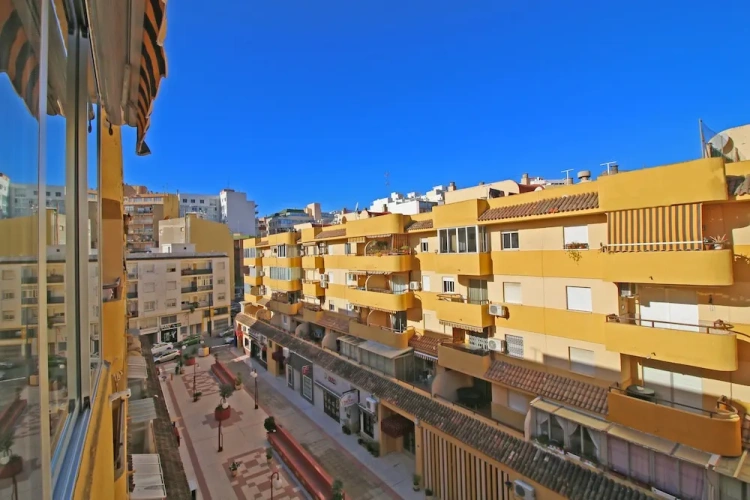 2 Bedrooms Apartment with balcony