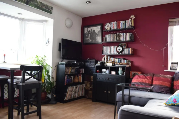 Cosy 2 Bedroom Flat Overlooking Canal in Hackney