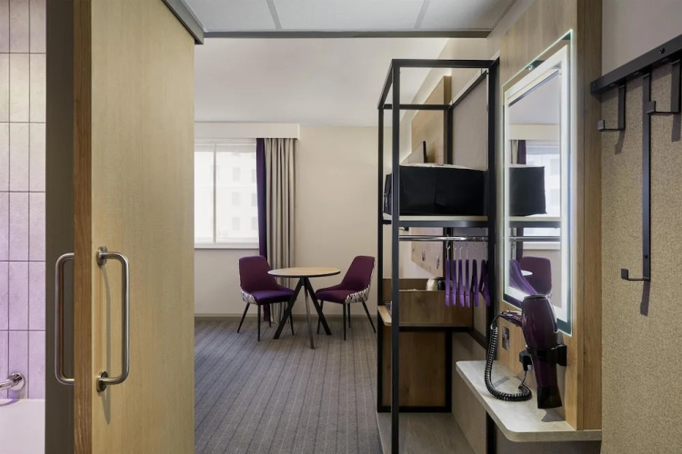 Premier Inn Thurrock East