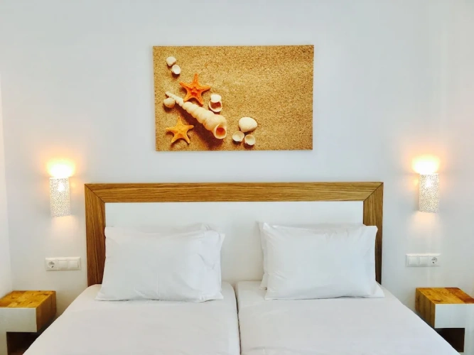 2 Bedrooms Luxury Double room with garden view