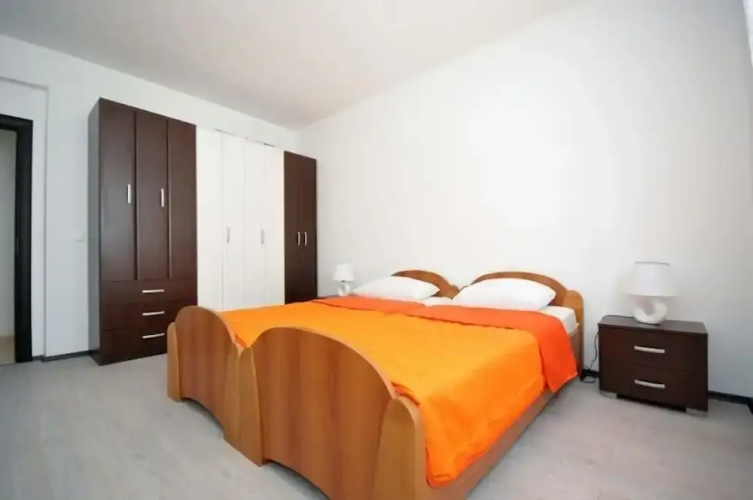 One Bedroom Apartment Centar C9