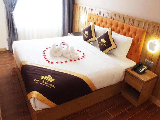 Sea Queen Hotel