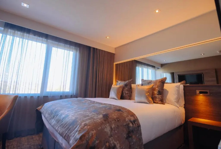 The Redhurst Hotel