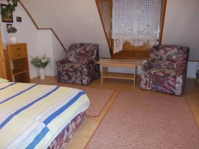 Jutka Guesthouse