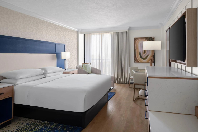 Sheraton Sand Key Resort photo 7