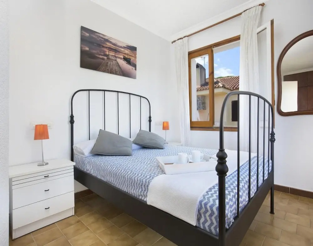 Cozy Villa for 10 Persons