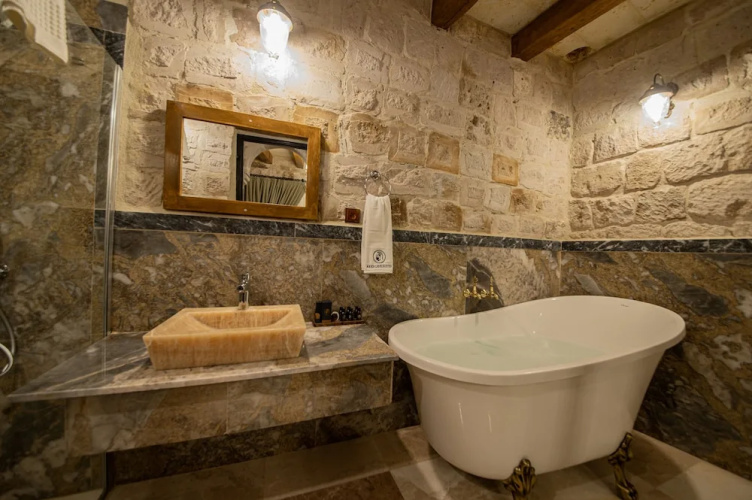 Ares Cave Suites