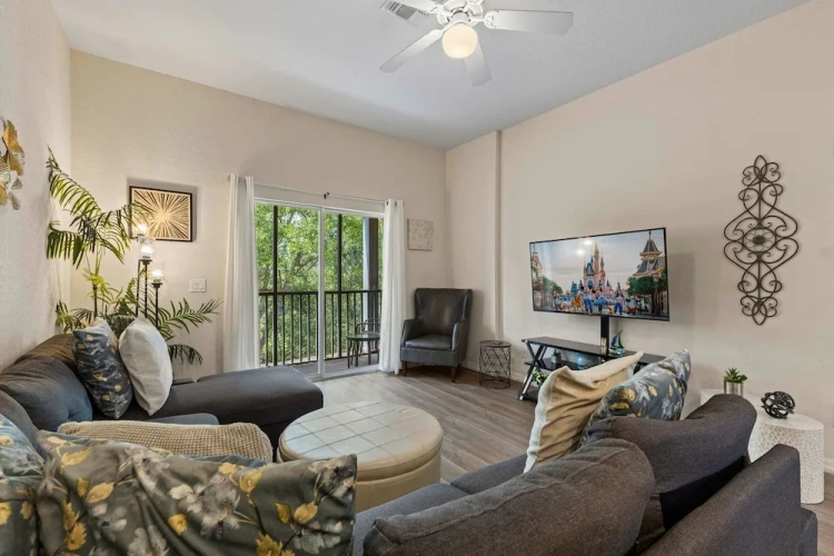 3 Bedrooms Apartment with balcony