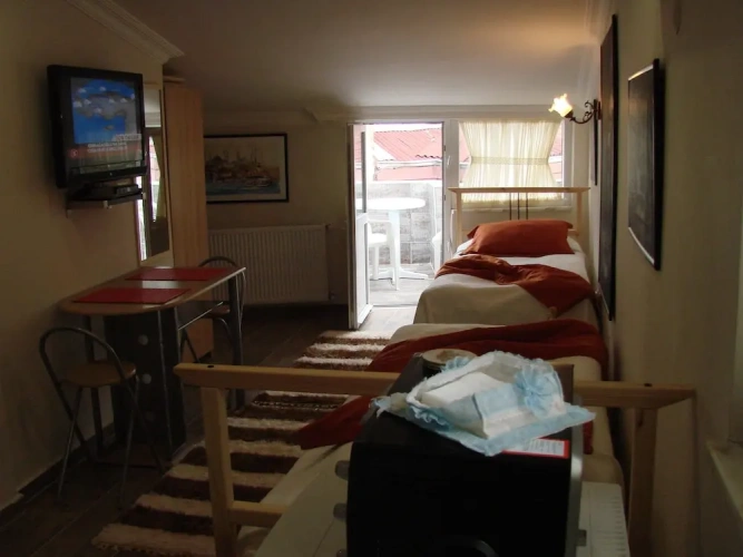 Triple Apartment