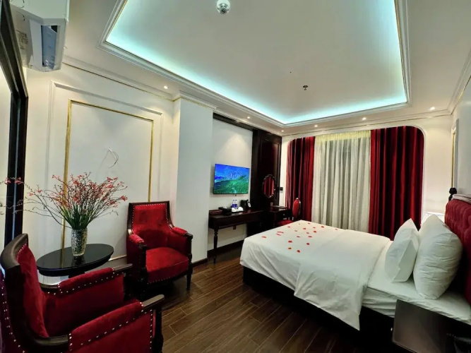 Royal Hanoi Hotel