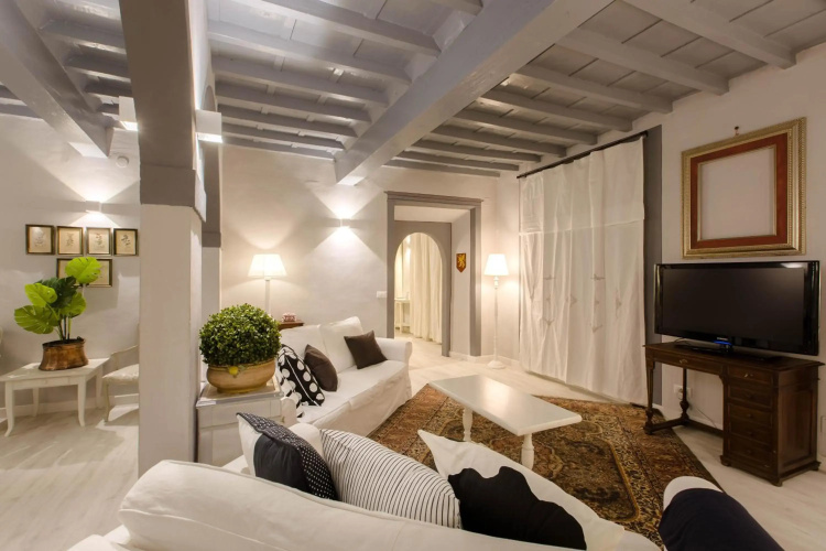 Elegant & stylish apartment city center