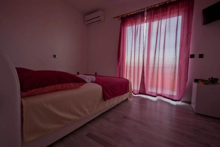 Standard Double room with balcony and with sea view