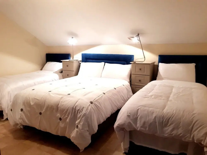 Ethan House Holiday Suites