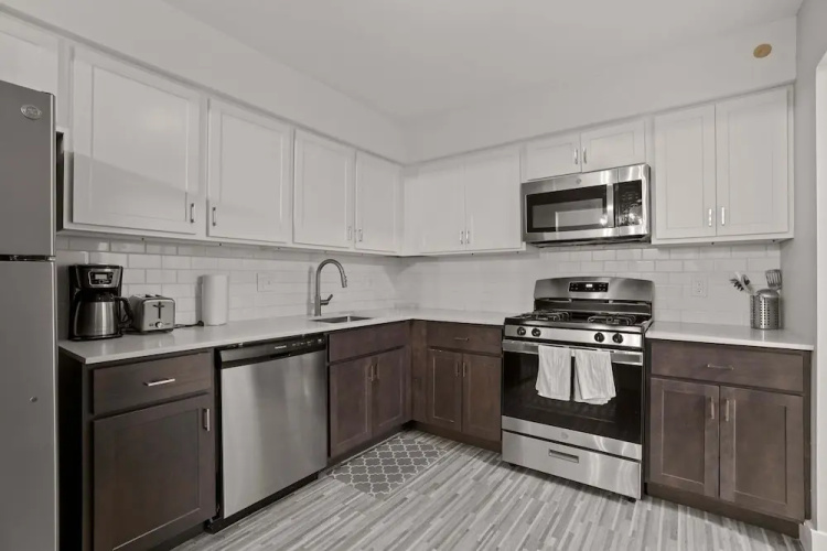 Comfy 2BR 2BA Unit in Pime Location