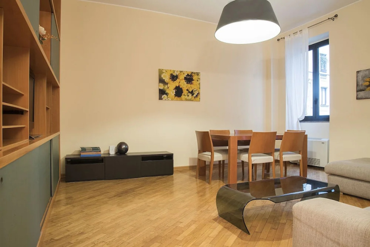easyhomes - San Babila Corridoni