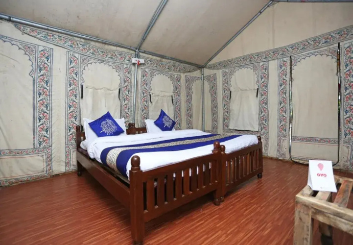 Hotel Jungle Camp