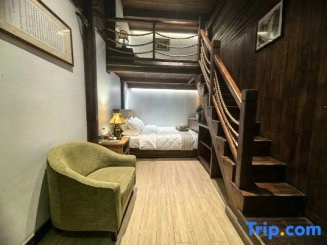 Standard Twin Family room