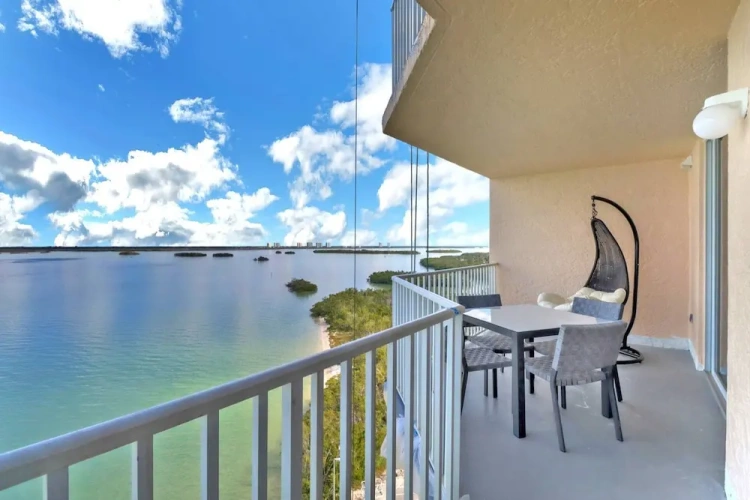 Standard room with balcony