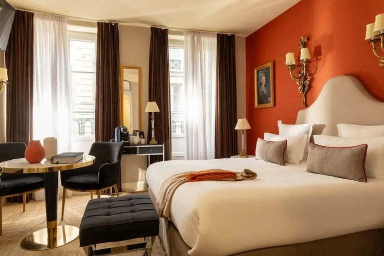 Deluxe Double room