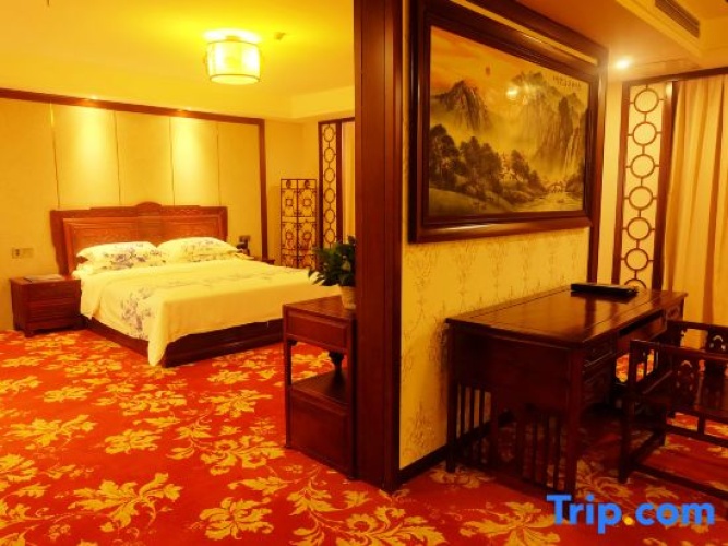 Presidential Double Suite