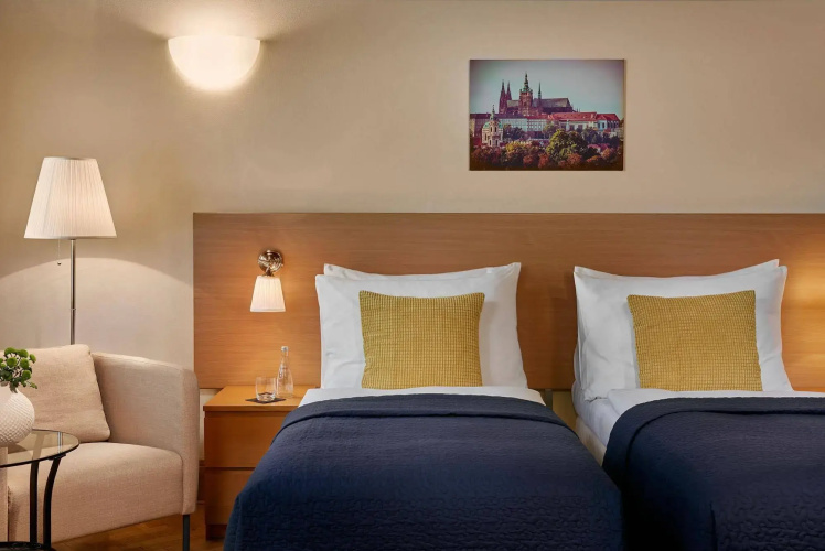 Charles Bridge Residence